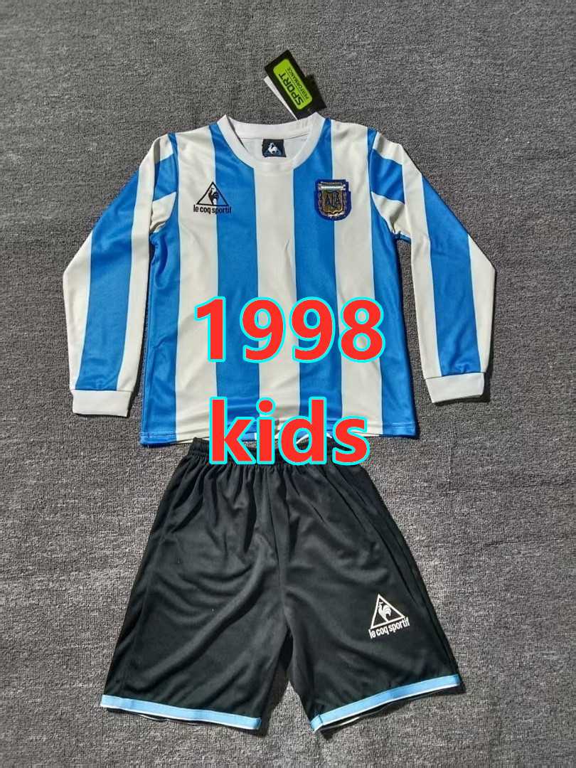 Ensemble domicile Argentine 1998 rétro (enfant)